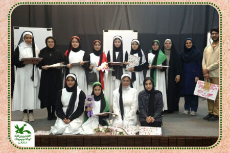 اجرای نمایش « پژواک » بر روی صحنه ی تئاتر