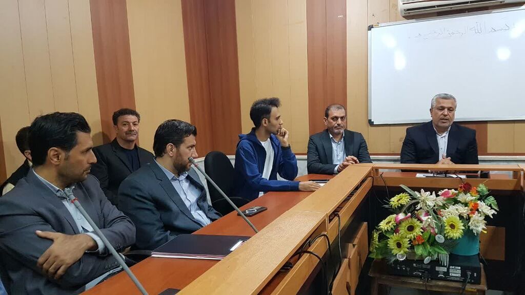 1365621-1 بررسی راهکارهای پیشگیری از آسیبهای اجتماعی در حوزه کودک و نوجوان در کانون کرمانشاه