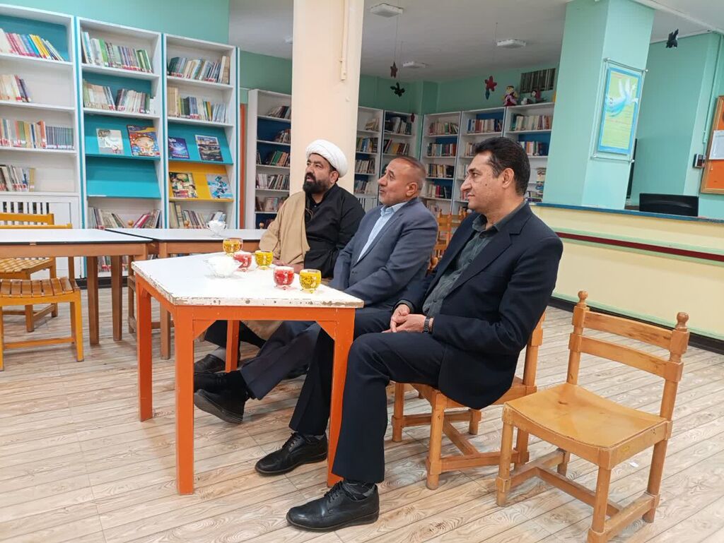 1365814-1 بازدید مسئولین شهرستان قوچان از مرکز فرهنگی، هنری کانون