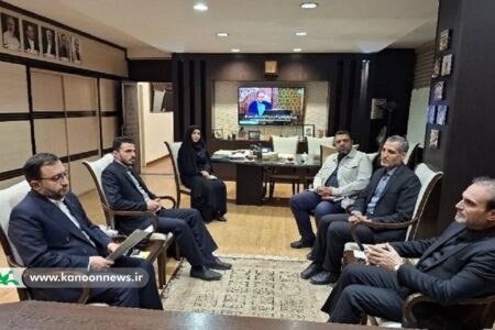 توسعه خدمات فرهنگی کانون در شهرضا و دهاقان