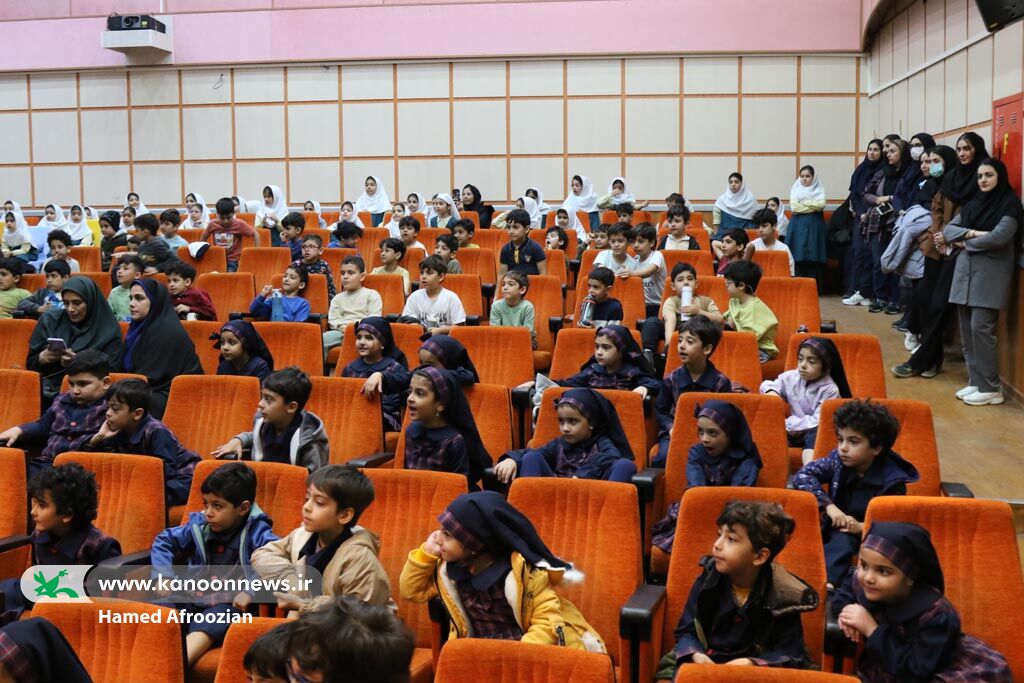 1365952-1 نمایش «ماجرای گله من» ویژه دانشآموزان در ساری