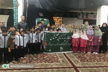 روز علمی بچه های دهنو در کنار کتابخانه سیار تنگستان