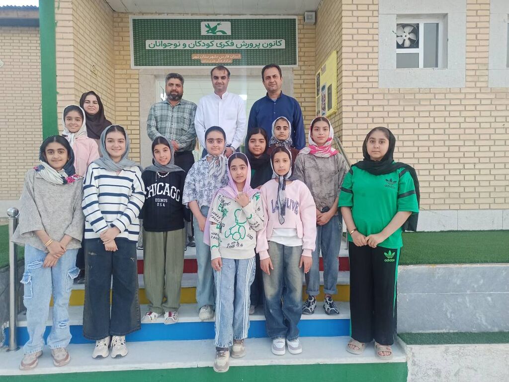 1366712-1 بازدید معاون فرهنگی کانون فارس از مراکز جنوب استان