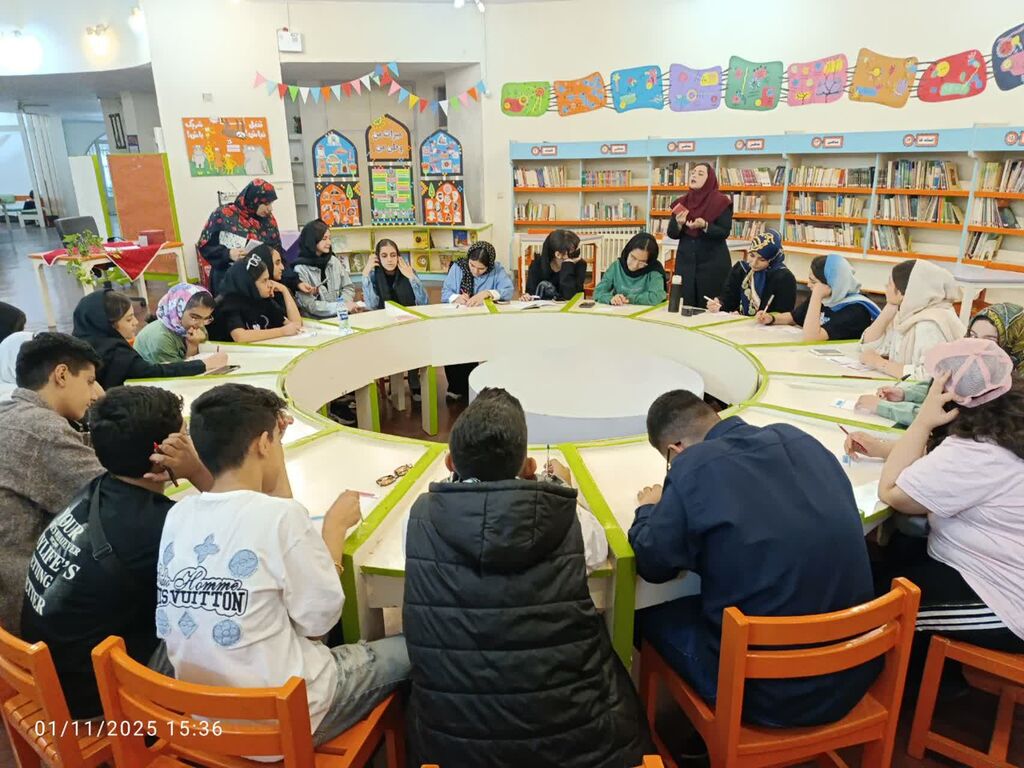 1366724-1 برگزاری جشن «روز نوجوان» در مرکز ۲ کانون استان تهران