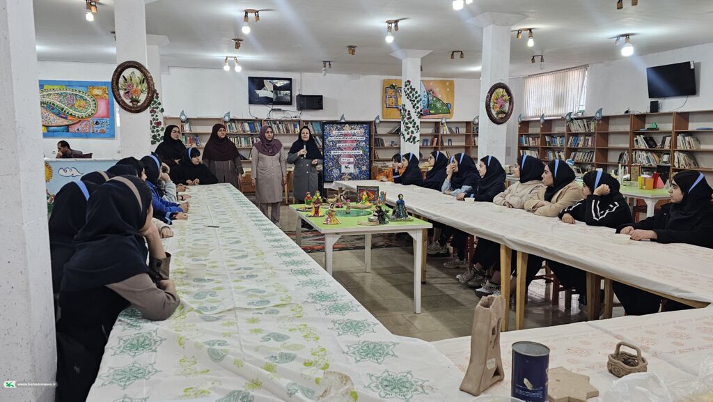 1366915-1 برگزاری کارگاه مهارتی سفال برای دانشآموزان در کانون پرورش فکری کهگیلویه و بویراحمد