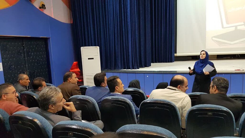 1367124-1 برگزاری نشست توجیهی "یار مهربان" در کانون کرمانشاه