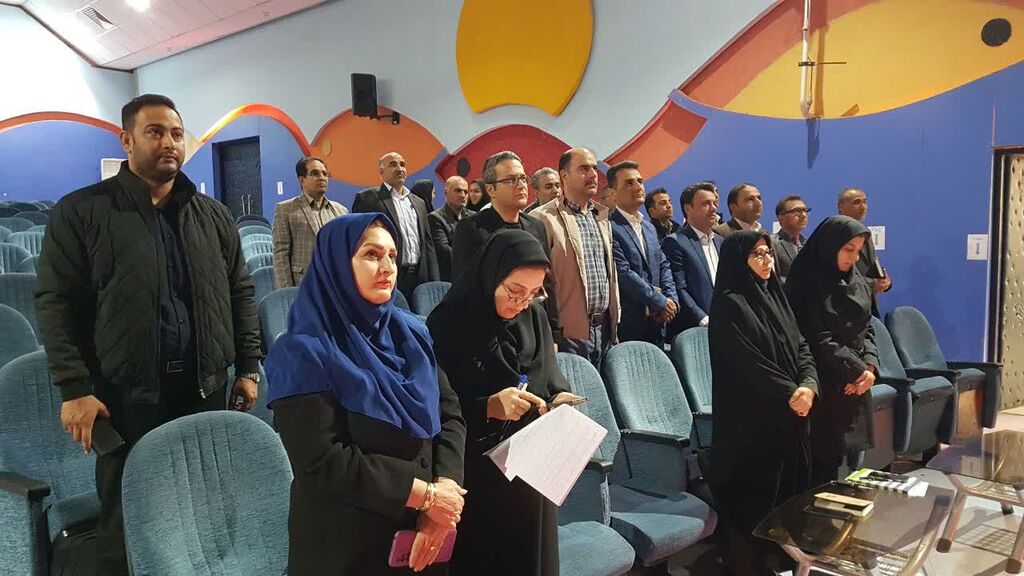 1367125-1 برگزاری نشست توجیهی "یار مهربان" در کانون کرمانشاه