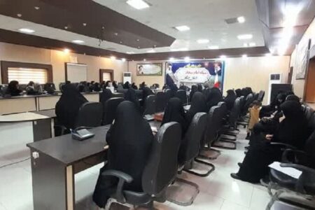 برگزاری نشست آموزشی قصه سازی برای مربیان مهدهای قرآنی استان هرمزگان