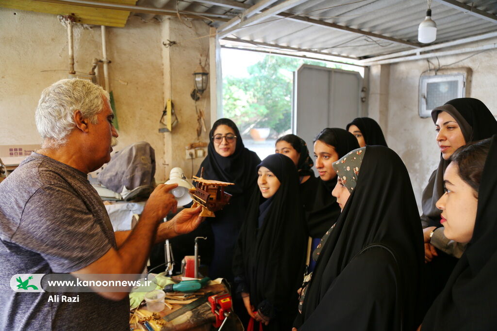 1367711-1 بازدید اعضا کانون استان بوشهر از موزه تاریخ پزشکی خلیج فارس