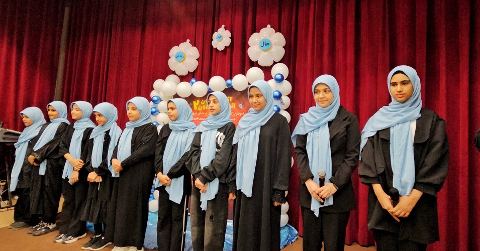 1367820-1 اکران ویژهی انیمیشن «درون و بیرون ۲» در کانون پرورش فکری زیار