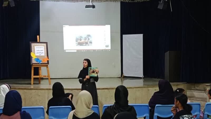 1367892-1 برگزاری کارگاه آموزشی انتخاب و مناسبسازی قصه برای اجرا در مرکز فرهنگی گلشهر بندرعباس