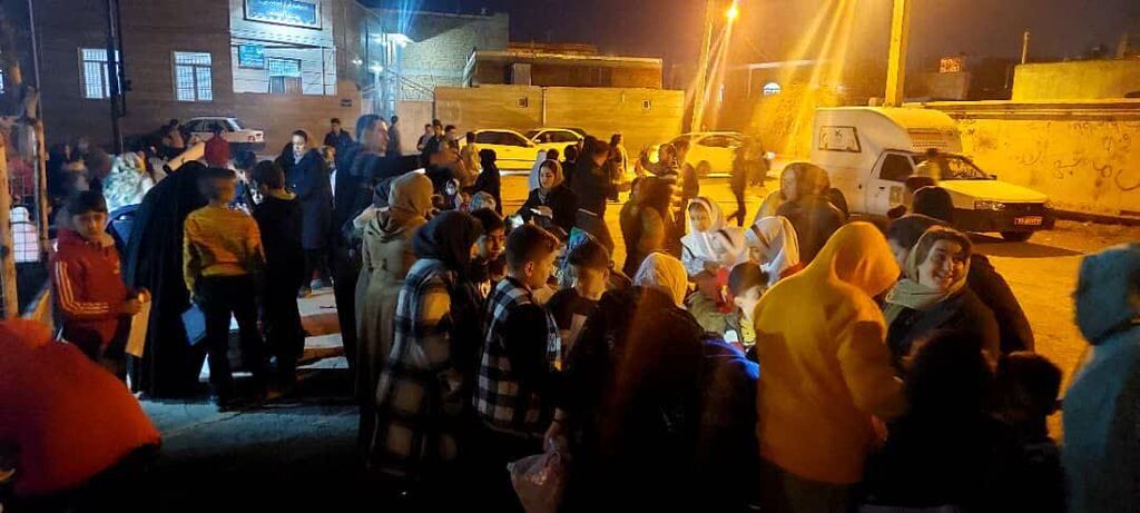 1367899-1 زحل در آسمان روستای آغچهقلعه ارومیه