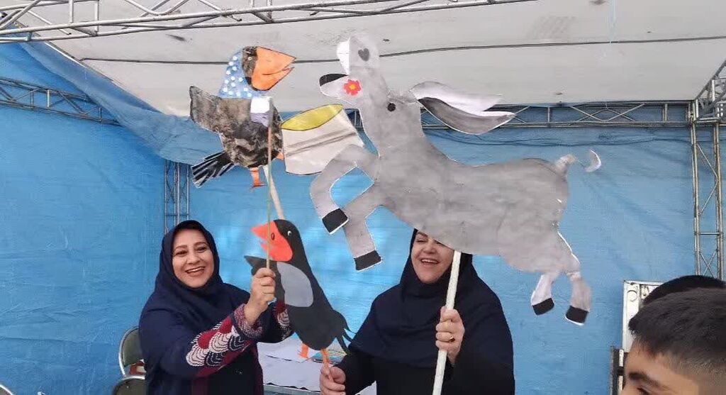 1367964-1 کانون پرورش فکری کودکان و نوجوانان استان البرز به پیشواز هفته کتاب و کتابخوانی رفت