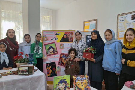 «قرار کتاب و نویسنده؛ پیوندی صمیمی میان اعضا و اعظم بزرگی نویسنده حوزه کودک و نوجوان»