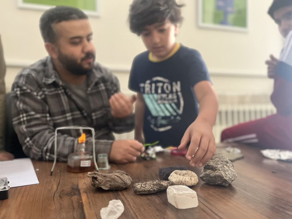 فعالیت‌های کافنا در مشهد به مناسبت هفته ترویج علم