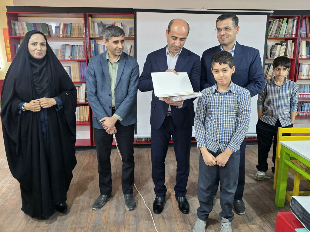 1369227-1 کانون نقش مهمی در تقویت خلاقیت، رشد فکری و شکوفایی استعدادهای نسل آینده دارد