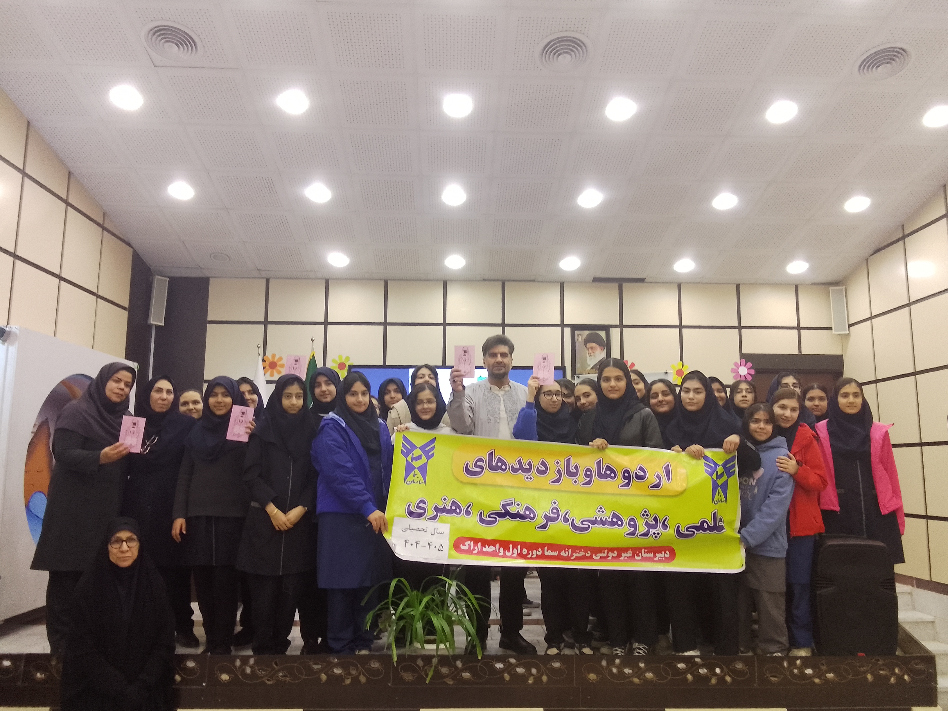 1369582-1 تیترها از تانک ها نمی ترسند