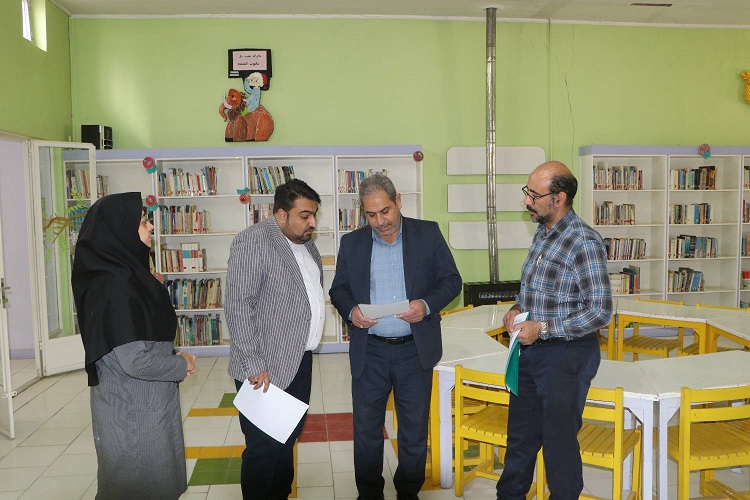 1369604-1 بازدید رمضان رحیمی دشتلویی نمایندهی مردم فلاورجان و عضو کمیسیون آموزش و تحقیقات مجلس شورای اسلامی از مراکز فلاورجان و قهدریجان