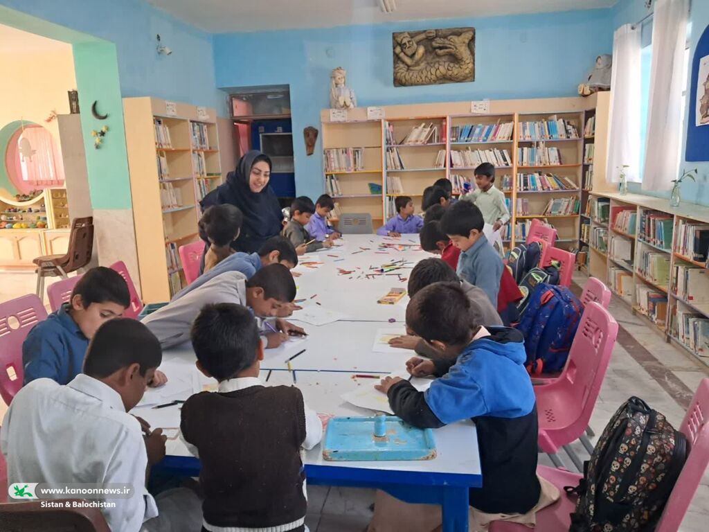 1369619-1 برگزاری ویژهبرنامههای هفته کتاب در مراکز فرهنگیهنری کانون سیستان و بلوچستان