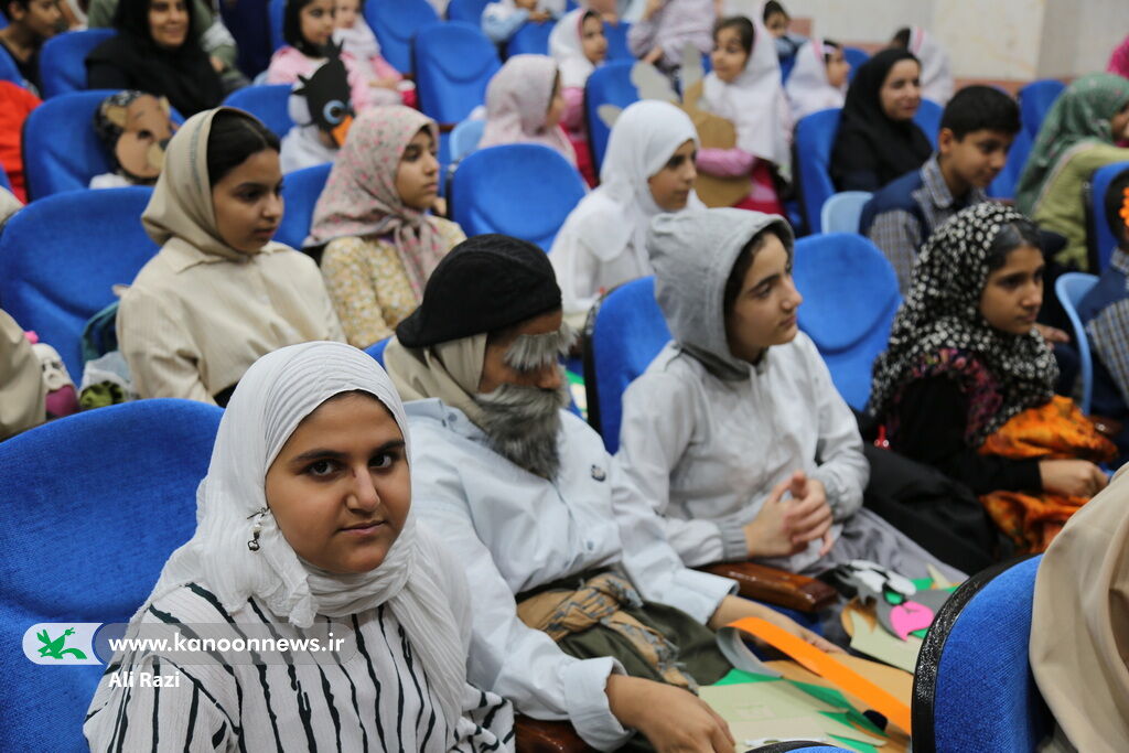 1369773-1 برگزاری نخستین جشنواره "نمایش خلاق؛ از کتاب تا نمایش" در کانون استان بوشهر