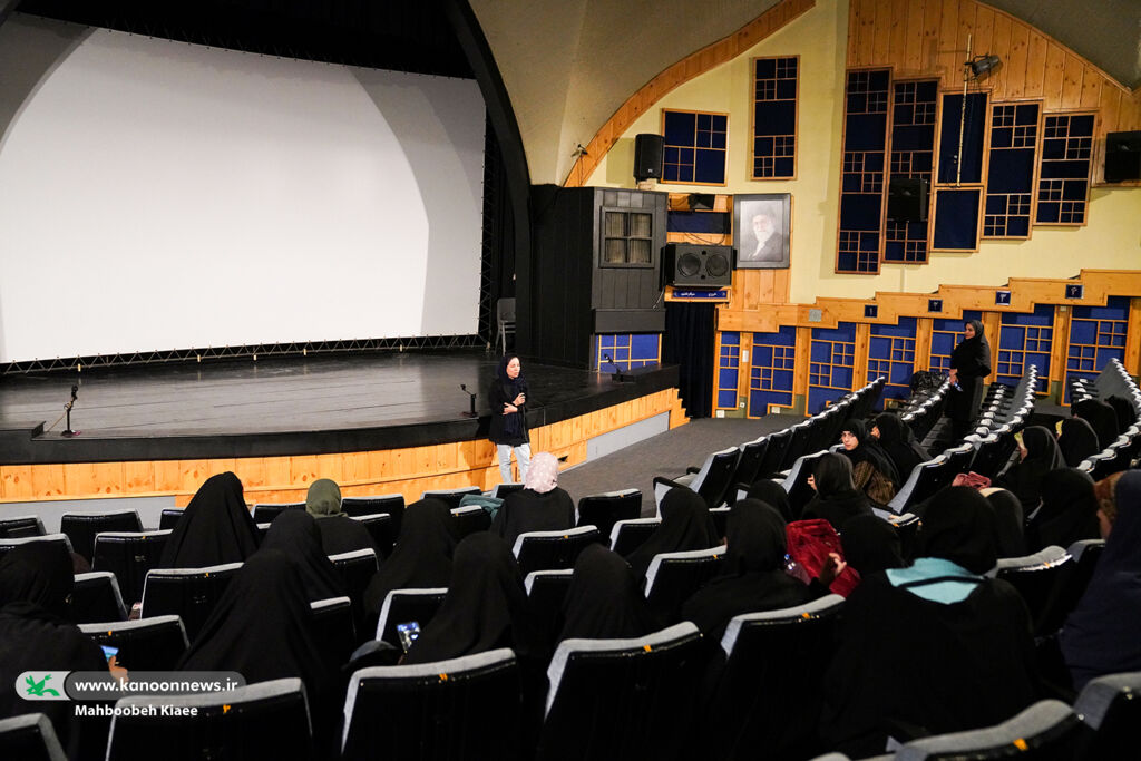دانشجویان هنر، مهمان سینما تئاتر کانون شدند