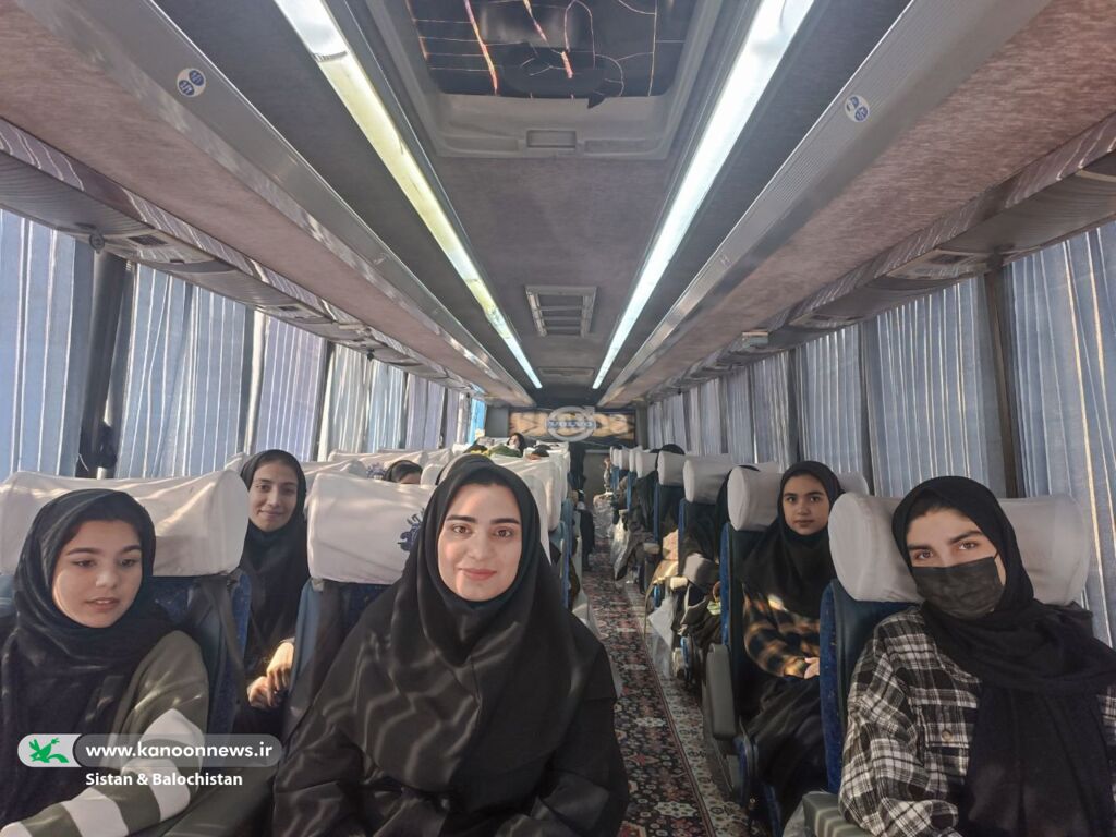 اعزام ۶۰ نفر از اعضای فعال کانون سیستان و بلوچستان به اردوی زیارتی- فرهنگی مشهد مقدس در هفته کتاب