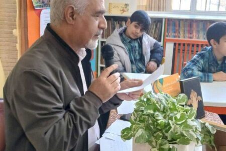 ویژه‌برنامه «بخوانیم برای ایران» با حضور مجید راستی در مرکز ۳۸ برگزار شد