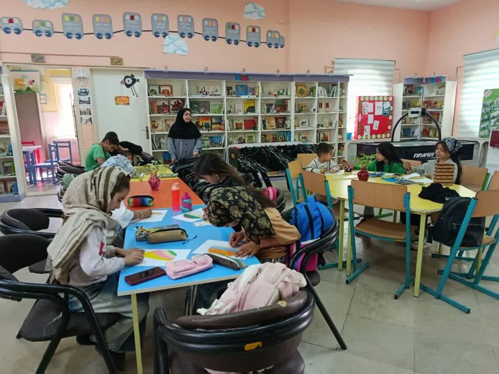 رنگ و بوی خوش کتاب در مراکز فرهنگی و هنری کانون استان قزوین