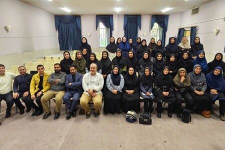 کارگاه آموزش سرود در مرکز آموزش کانون استان اصفهان برگزار گردید