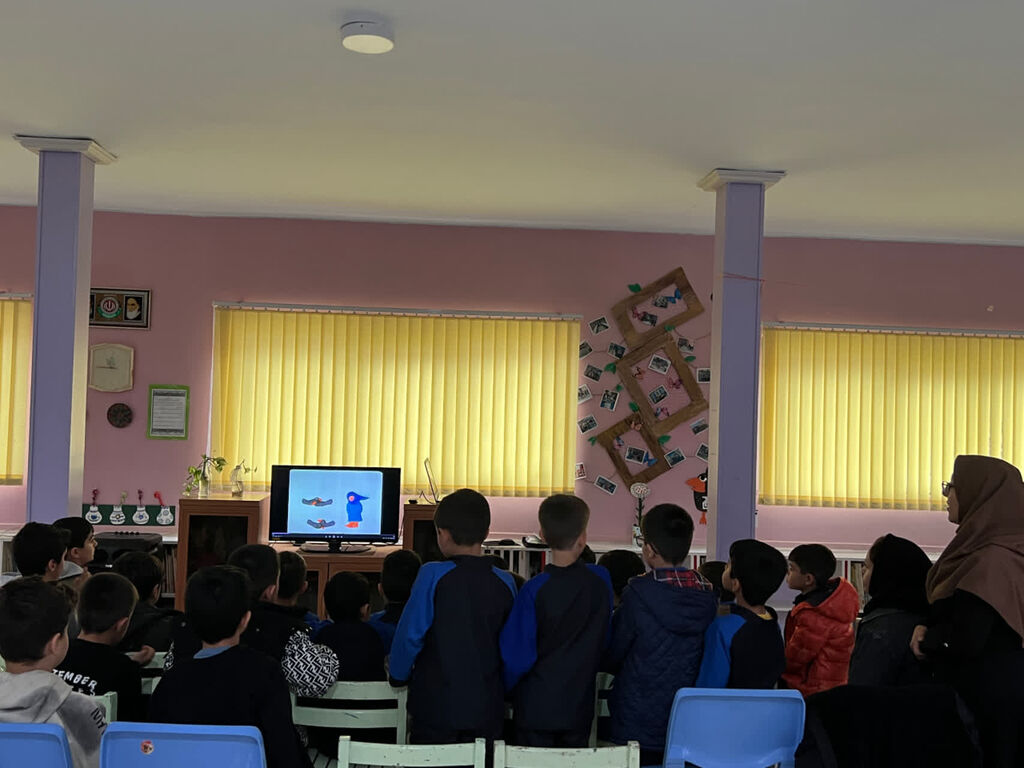 1371440-1 سفر به کتابخانه دریایی،روزی شاد برای نوخوانها