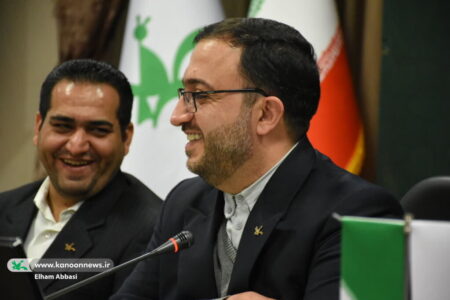 دیدار صمیمانه مدیرعامل کانون پرورش فکری با مربیان و کارکنان کانون سمنان