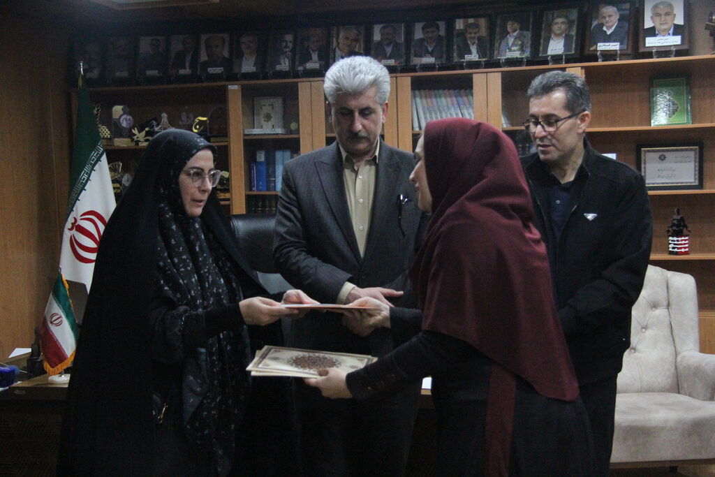 1371649-1 فرماندار مهاباد: کانون پرورش فکری، محل خلاقیت و آیندهسازی نسل نو