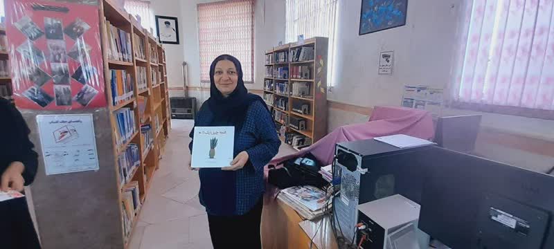 1371687-1 نشست دنیای اوریگامی با حضور نویسنده کتاب در شهر داودآباد