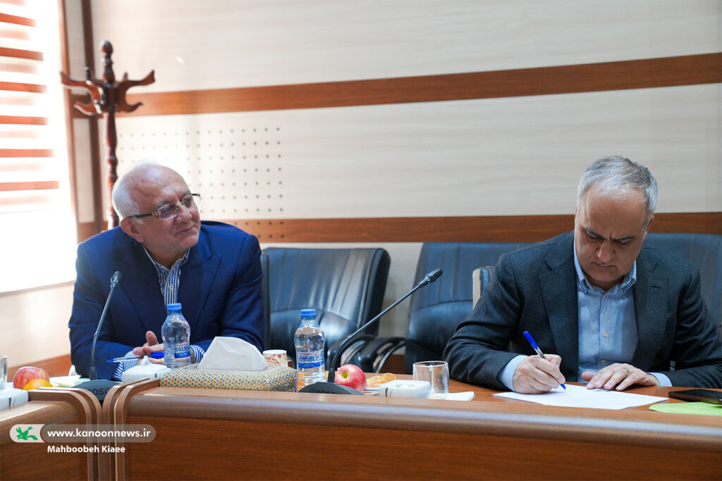 1371746-1 پنجاهوششمین نشست شورای نظارت بر اسباببازی برگزار شد