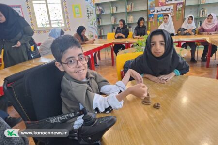 جشنواره کوچک «دوستی با کتاب» ویژه کودکان دارای نیازهای ویژه در سنندج