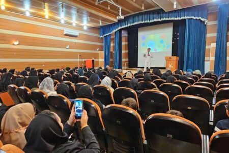 نشست آموزشی قصه‌گویی ویژه مربیان مهدهای کودک در کهگیلویه و بویراحمد