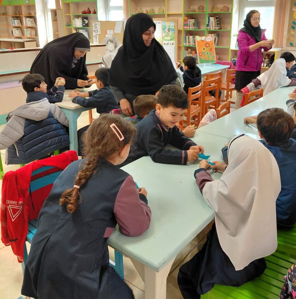 1373068-1 «کتابخانه مرکز ۳۱؛ مقصدی پرشور برای کودکان در هفته کتابخوانی»