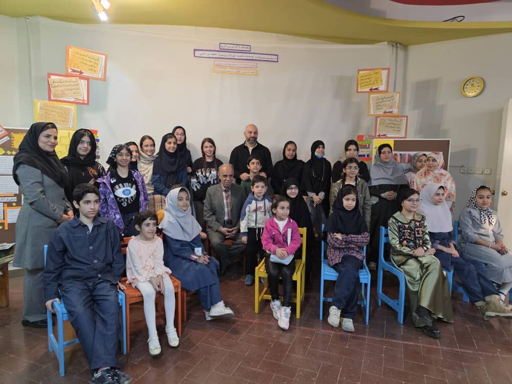 1373214-3 «محمد میرکیانی در مرکز ۱۵؛ تجربههای نویسندگی و اهمیت کتابخوانی»