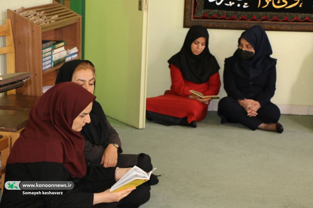 1373705-1 آیین سوگواری حضرت زهرا(س) در کانون فارس