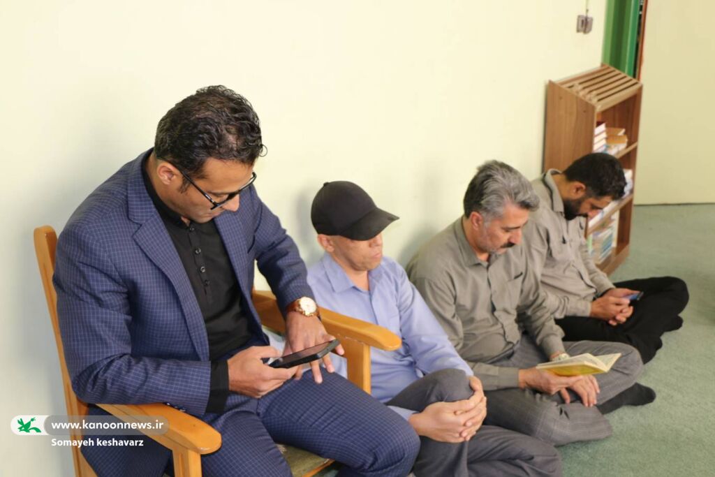 1373707-1 آیین سوگواری حضرت زهرا(س) در کانون فارس