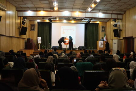 «نقدستان» اولین نشریه فرهنگی- ادبی