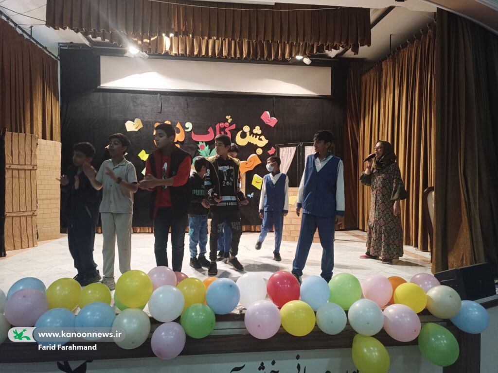 1373828-1 کانون سیستان و بلوچستان با «قصهگویی و بازی و هیجان» میزبان دانشآموزان کتابدوست
