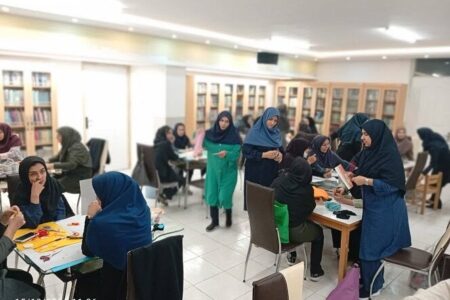 آماده‌سازی کتاب حسی-‌لمسی فراخوان رویش