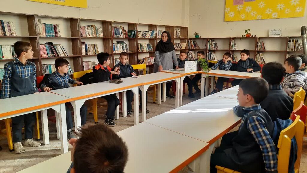 1373892-1 اجرای برنامههای فرهنگی و دینی در مراکز کانون همدان