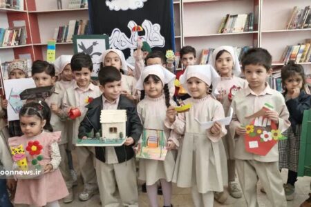 کارگاه کاردستی مادر و کودک تلفیقی از خلاقیت، همدلی و تکریم مقام حضرت زهرا(س)