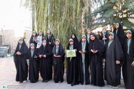 ویژه‌برنامه «عطر فاطمی» در زنجان؛ فضای مرکز فرهنگی کانون معطر به یاد بانوی دو عالم