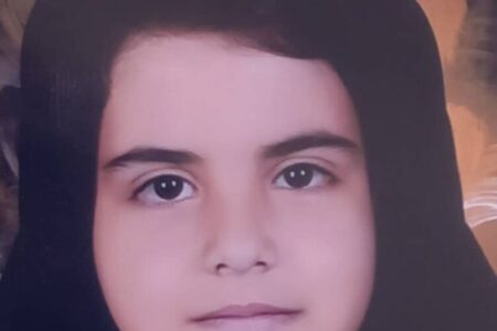 عضو کودک آفرینش های ادبی کانون استان ایلام برگزیده جشنواره ادبی«فراموشت نمی کنم» شد 