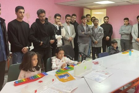 بازدید بسیجیان دانشگاه فرهنگیان از مراکز شماره ۲ و آفرینش کانون کرمانشاه