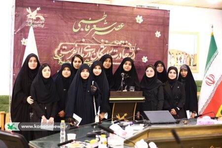 دیدار اعضای شعر قاف با رئیس فرهنگستان زبان و ادب فارسی