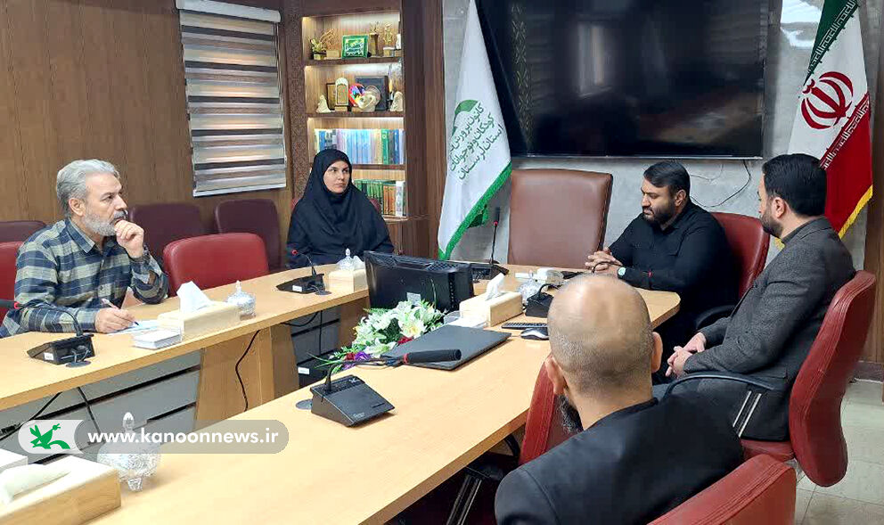 1374491-1 تفاهمنامه اجرای دو نمایش کودک و نوجوان درکانون لرستان امضا شد
